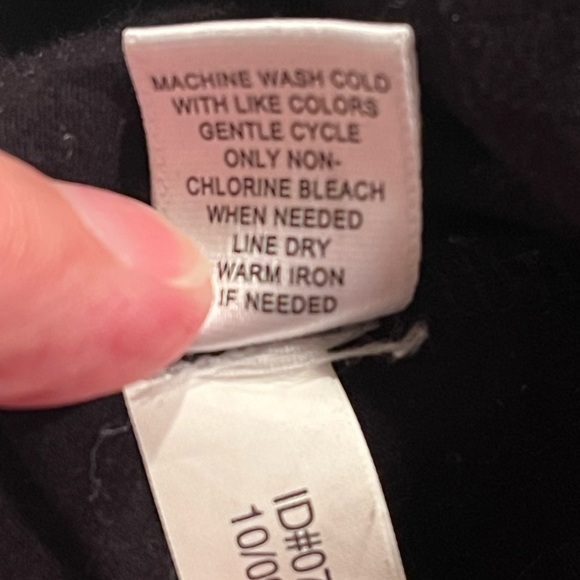 Express sleeveless top. Black and cream Polk a dot. Size medium - Picture 8 of 8